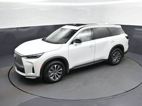 Certified 2026 INFINITI QX60 Pure w/ Cargo Package FWD image 32