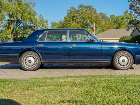 Used 1996 Rolls-Royce Silver Dawn image 9