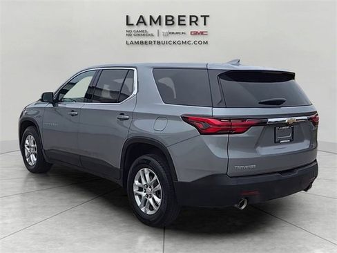Used 2023 Chevrolet Traverse LS w/ Safety Package image 3