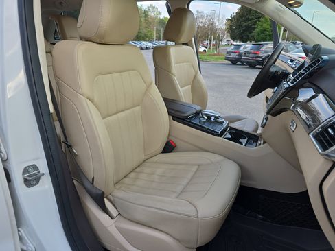 Used 2018 Mercedes-Benz GLE 350 4MATIC image 10