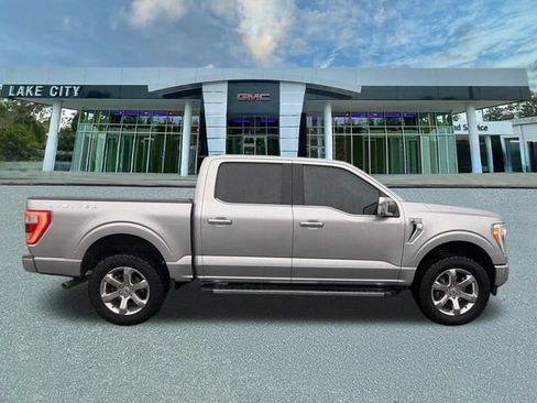 Used 2021 Ford F150 Lariat AWD/4WD image 2