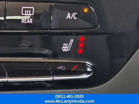 Used 2022 Buick Envision Preferred FWD image 23