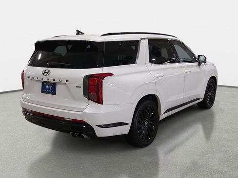 Used 2024 Hyundai Palisade Calligraphy image 5