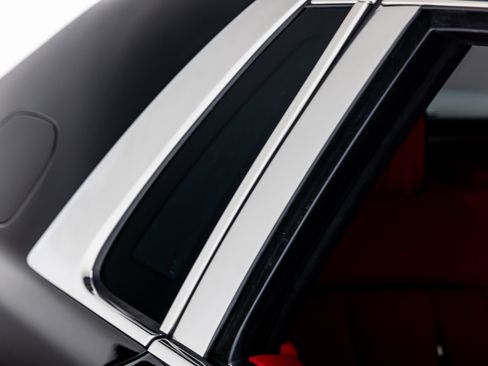 Used 2019 Rolls-Royce Phantom Sedan image 70