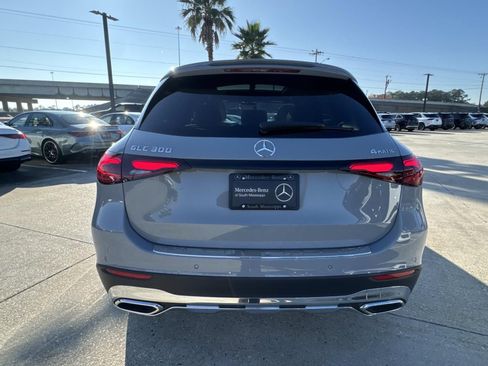 New 2026 Mercedes-Benz GLC 300 4MATIC image 5