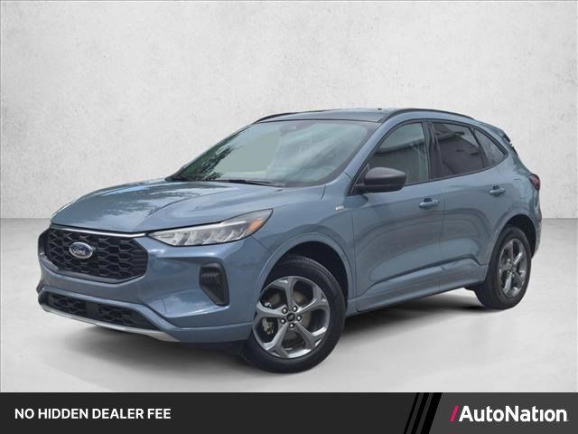 Certified 2024 Ford Escape ST-Line w/ Tech Pack #1 AWD/4WD image 1