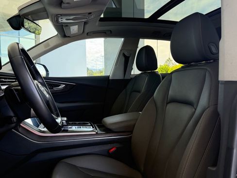 Used 2019 Audi Q8 Premium Plus image 16