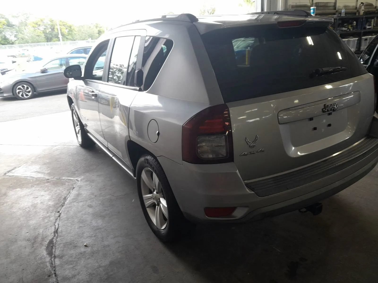 Used 2015 Jeep Compass Sport w/ Power Value Group AWD/4WD image 2
