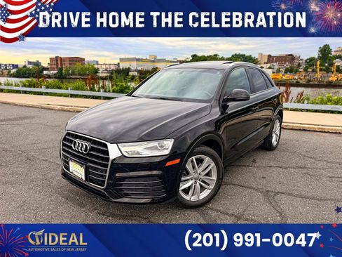 Used 2018 Audi Q3 2.0T Premium w/ Convenience Package AWD/4WD image 2