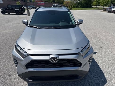 Used 2025 Toyota RAV4 XLE w/ Convenience Package AWD/4WD image 9