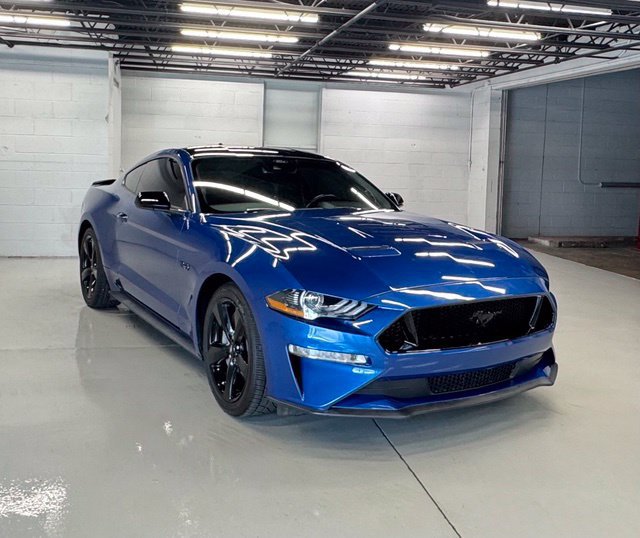 Used 2022 Ford Mustang GT Premium w/ Black Accent Package RWD image 7