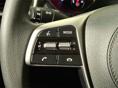 Used 2020 Kia Sorento LX image 20