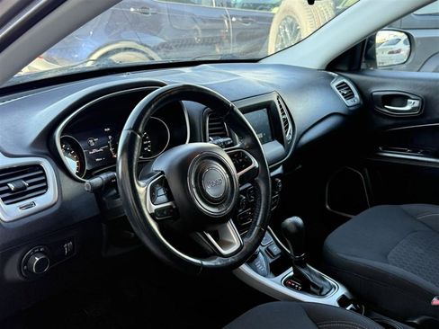Used 2018 Jeep Compass Sport w/ Tech Group AWD/4WD image 12