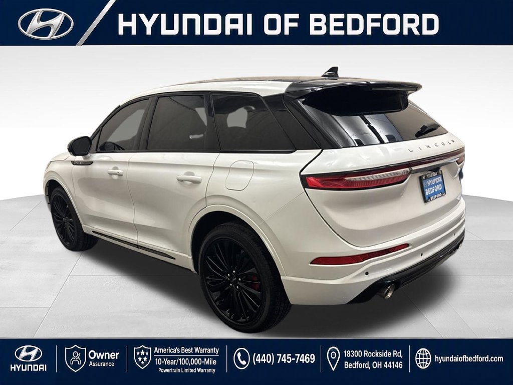 Used 2023 Lincoln Corsair AWD w/ Equipment Group 101A image 11