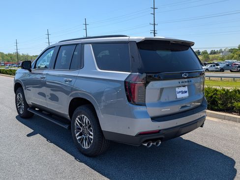 New 2026 Chevrolet Tahoe Z71 w/ Sun And Tow Package AWD/4WD image 2