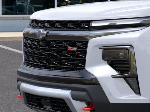 New 2026 Chevrolet Traverse Z71 w/ Enhanced Driving Package image 13