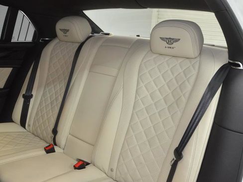 Used 2017 Bentley Flying Spur S V8 image 38