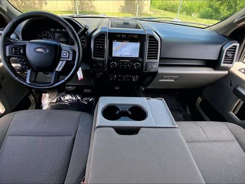 Used 2019 Ford F150 XLT w/ Equipment Group 302A Luxury AWD/4WD image 14