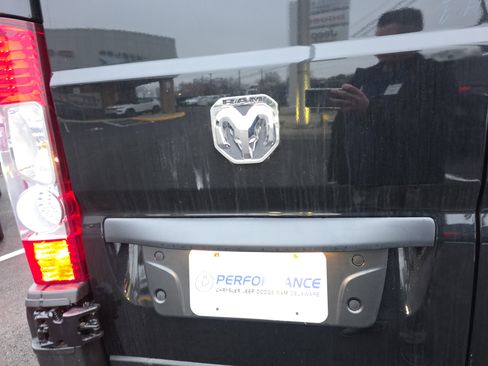 New 2026 RAM ProMaster 3500 w/ Premium Convenience Group image 30