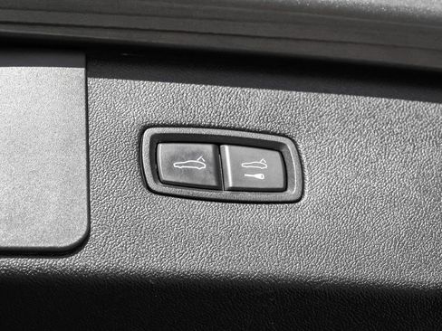 Used 2019 Porsche Cayenne image 72