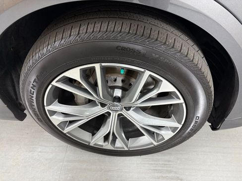 Used 2020 Audi Q8 Premium Plus AWD/4WD image 10