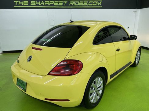 Used 2015 Volkswagen Beetle 1.8T image 10