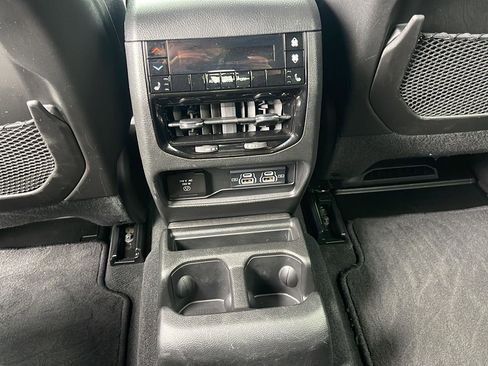 Certified 2024 Jeep Grand Cherokee L Limited w/ Black Appearance Package image 26