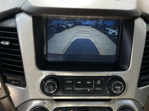 Certified 2020 GMC Yukon XL SLT w/ HD Trailering Package RWD image 24