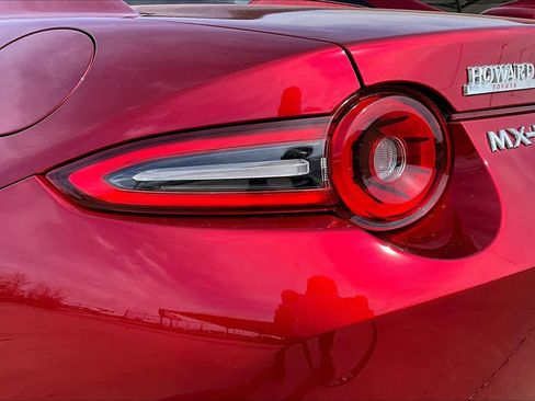 Used 2024 MAZDA MX-5 Miata RF Grand Touring image 24