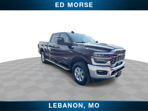 Used 2026 RAM 2500 Big Horn AWD/4WD image 2