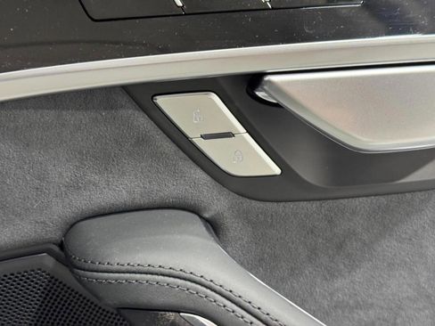 New 2026 Audi A8 L 3.0T image 22