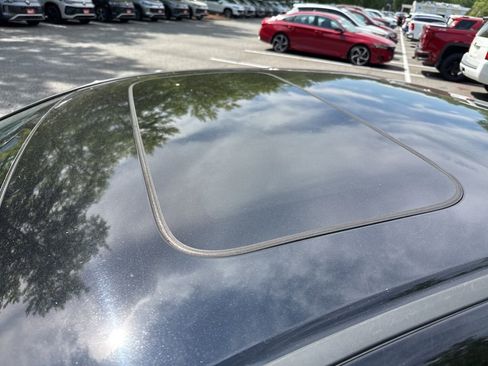 Used 2019 Acura TLX w/ Technology Package image 9