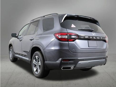 New 2026 Honda Pilot EX-L image 3