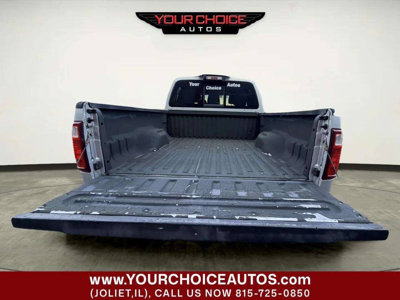 Used 2016 Ford F250 XLT w/ XLT Value Package AWD/4WD image 6