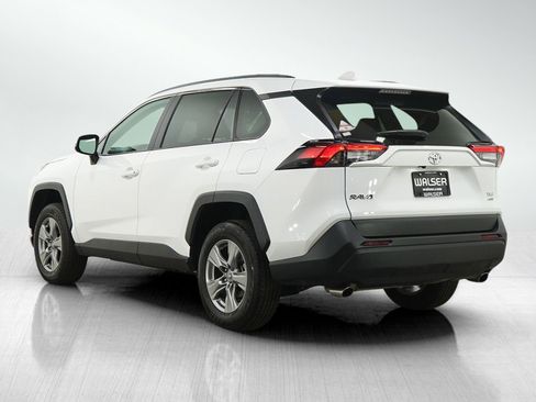 Used 2025 Toyota RAV4 XLE AWD/4WD image 3