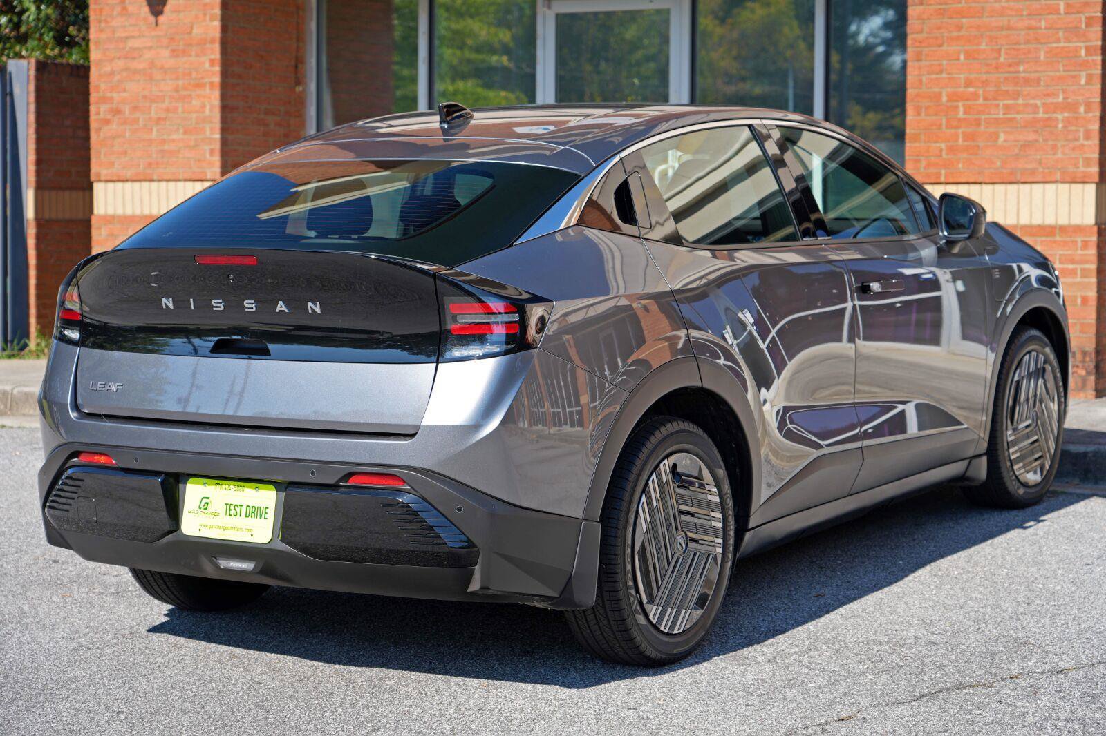 Used 2026 Nissan Leaf w/ Floor Mat Package (S+) FWD image 49