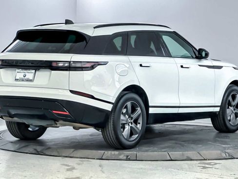Used 2025 Land Rover Range Rover Velar Dynamic SE image 2