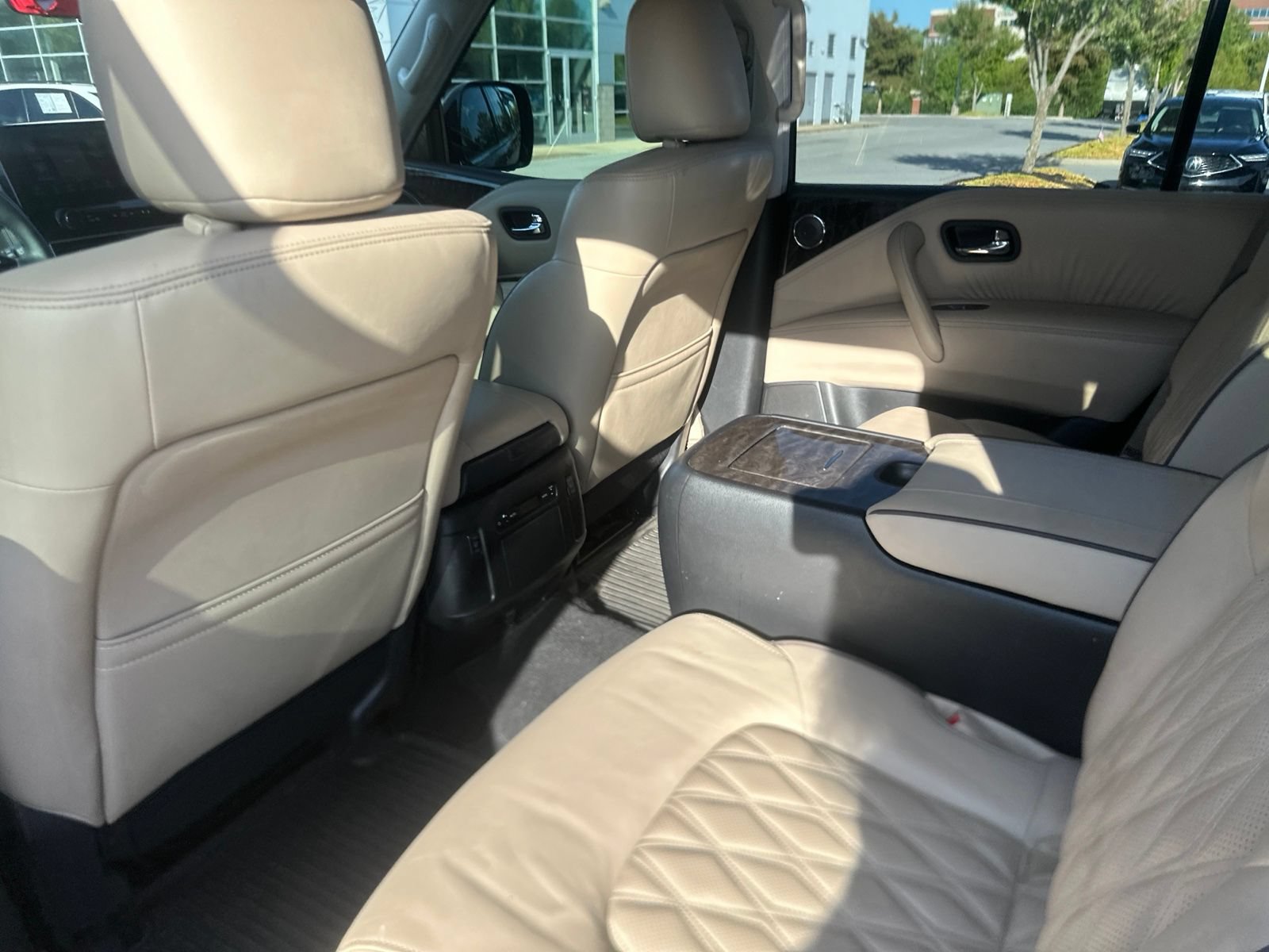 Used 2024 Nissan Armada Platinum w/ Captain's Chairs Package AWD/4WD image 12