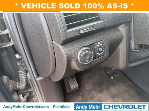 Used 2011 Chevrolet Traverse LT image 14