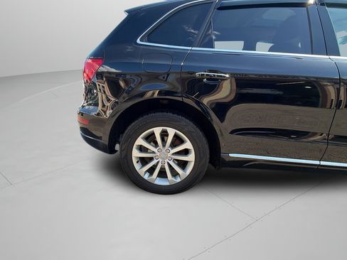Used 2015 Audi Q5 2.0T Premium Plus w/ Premium Plus Package AWD/4WD image 30