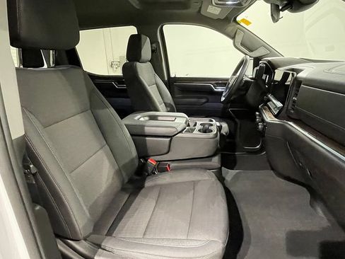 Used 2026 Chevrolet Silverado 1500 RST AWD/4WD image 26
