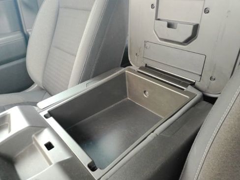 Used 2019 Chevrolet Silverado 1500 LT w/ Texas Edition image 49