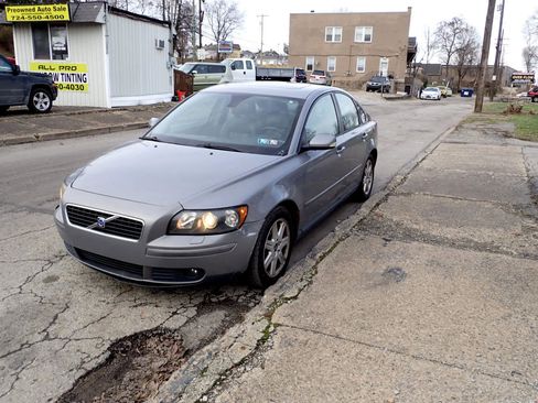 Used 2005 Volvo S40 T5 image 9