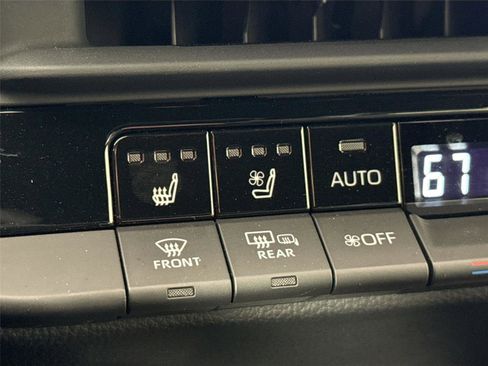 Certified 2025 Toyota Crown Signia Limited w/ Advanced Technology Package image 8