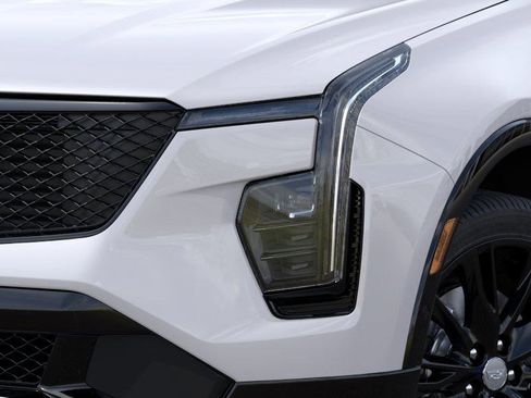 New 2025 Cadillac XT4 Sport w/ LPO, Onyx Lite Package image 10
