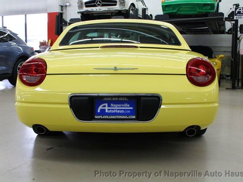 Used 2002 Ford Thunderbird image 49