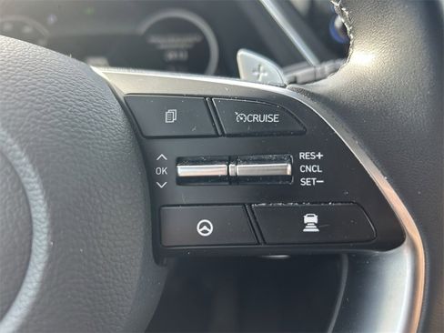 Used 2022 Hyundai Sonata Limited w/ Cargo Package image 18