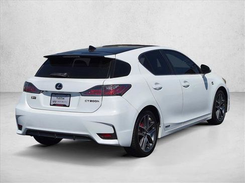 Used 2014 Lexus CT 200h w/ F Sport w/Nuluxe Interior FWD image 5