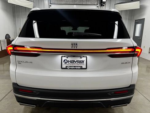 New 2026 Buick Enclave Preferred w/ LPO, Floor Liner Package AWD/4WD image 4