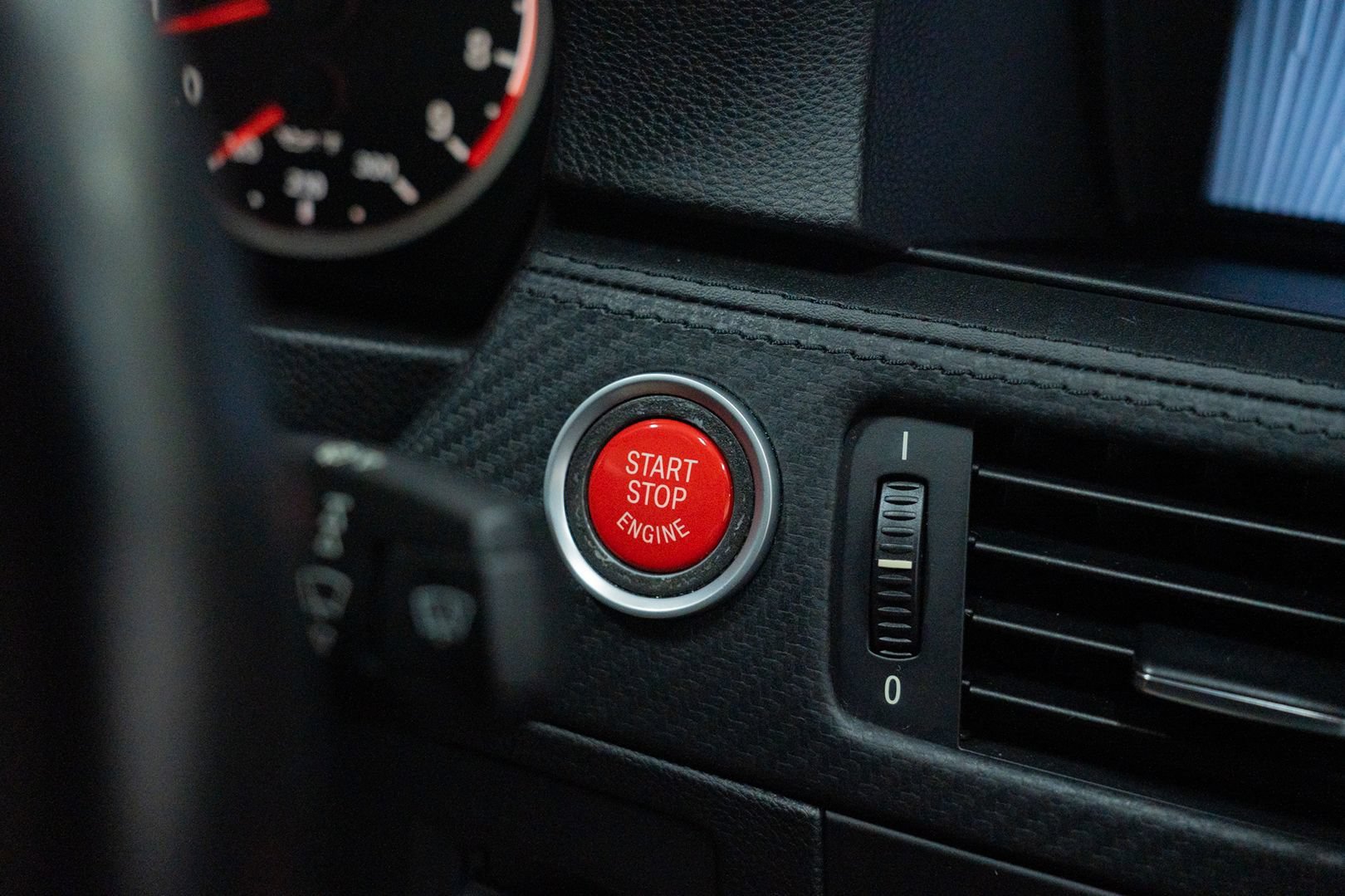 Used 2013 BMW M3 Coupe RWD image 42